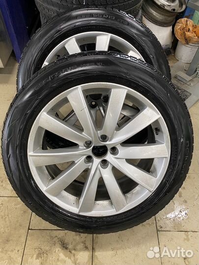 Nokian Tyres Hakkapeliitta R2 SUV 235/55 R19
