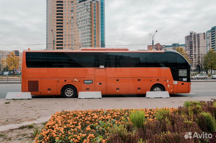 Туристический автобус Zhong Tong LCK6127H Compass, 2023