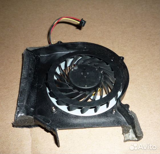 Вентилятор ноутбука Lenovo L520 (KSB06105HA)