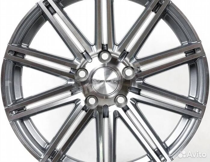 Литой диск в стиле vossen R18 5x114.3. Примерка ко