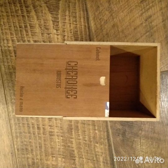 Коробка от сигар. Пустая. Резерв