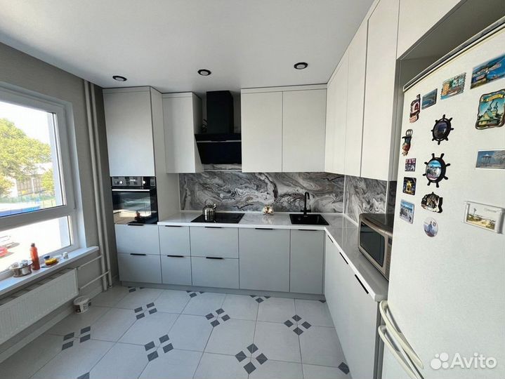 Кухня угловая заказать. Замер бесплатно