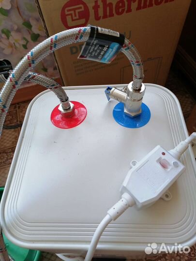 Водонагреватель проточный электрический