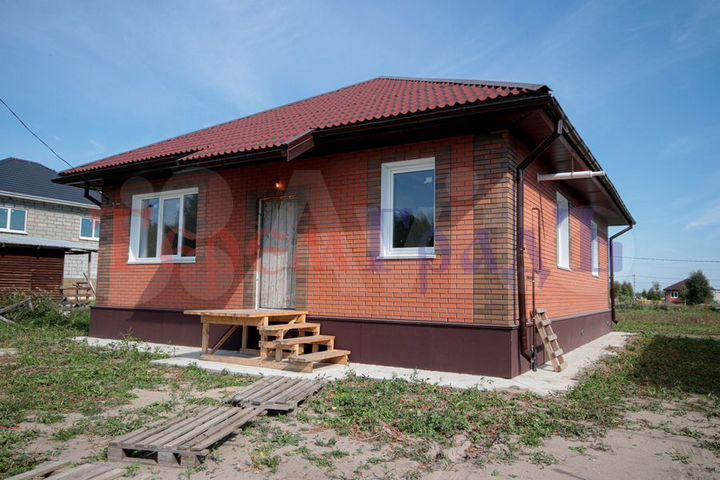 Коттедж 102 м² на участке 10 сот.