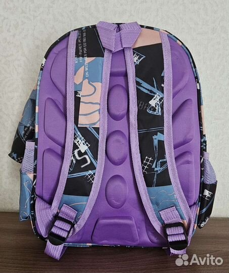 Рюкзак детский для девочки с брелком