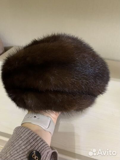 Берет женский норковый 56-58