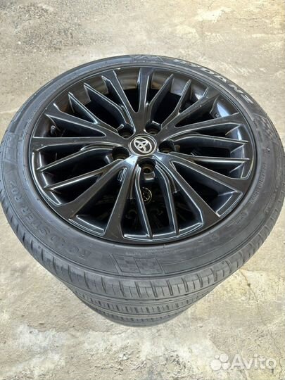 Колеса на камри 235/45/18 оригинал