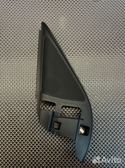 Накладка корпуса зеркала левая