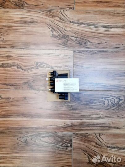 Блок клапанов пневмоподвески BMW 7er G11/G12