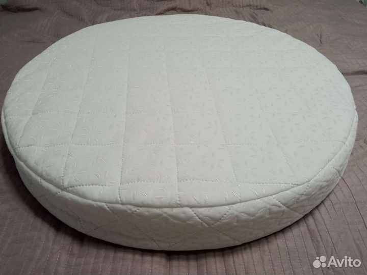 Матрас детский в круглую кроватку