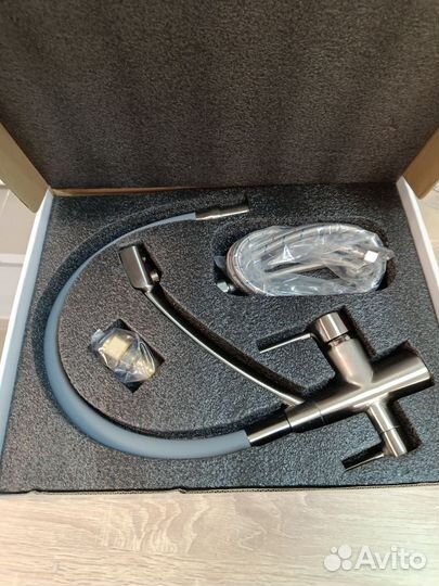 Кран смеситель для кухни новый