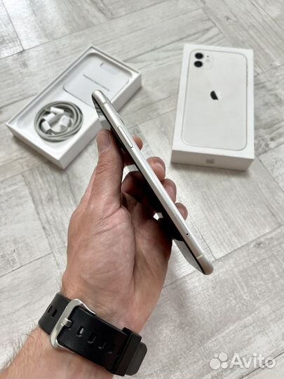 iPhone 11, 128 ГБ