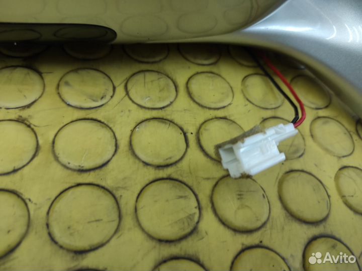 Зеркало правое Nissan fuga VQ37VHR 3 2013