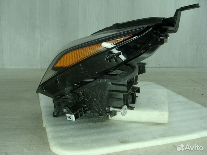 Фара левая Lexus NX