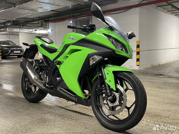 Kawasaki Ninja 300