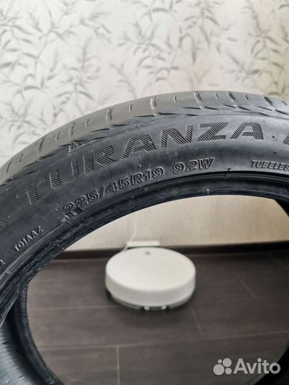 Bridgestone Turanza T001 225/45 R19 92