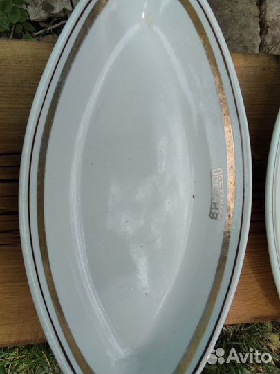 Посуда из ресторана гостиницы 