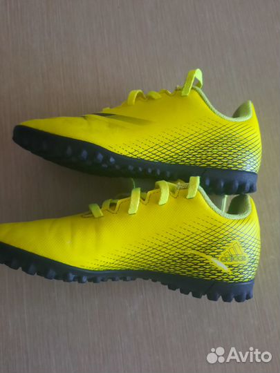 Футбольные бутсы 33 размер adidas