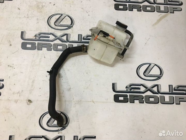 Бачок расширительный Toyota RAV4