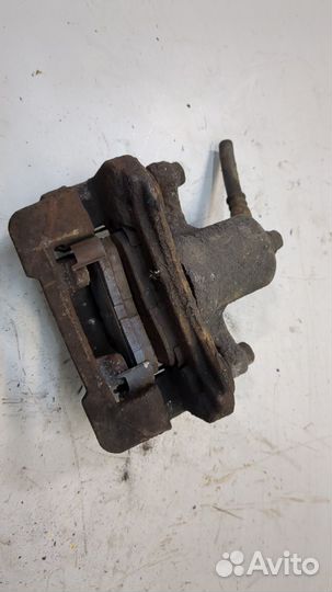 Суппорт левый задний Mercedes C W202