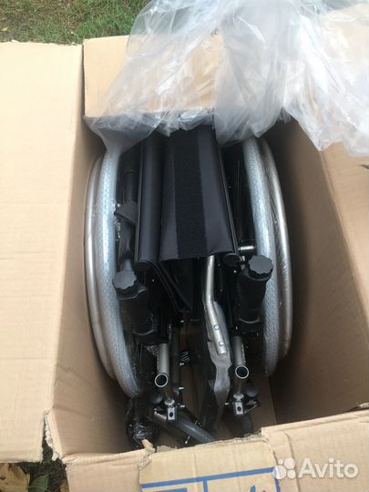 Инвалидная коляска vermeirem v 300