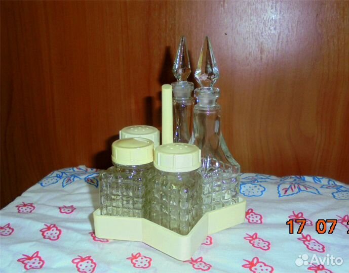 Набор баночек для специй советский