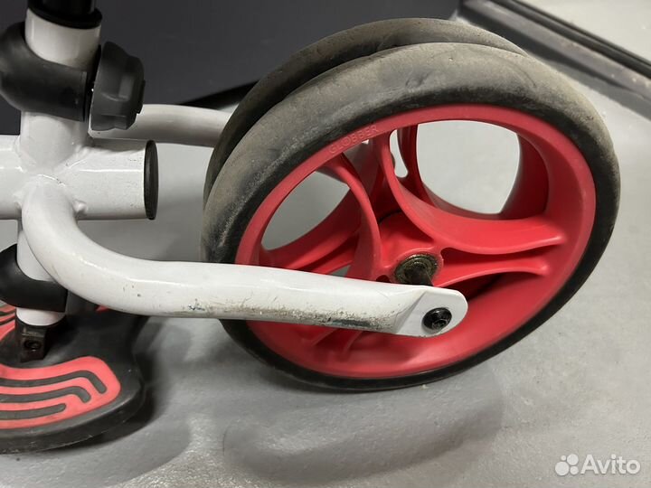 Беговел globber