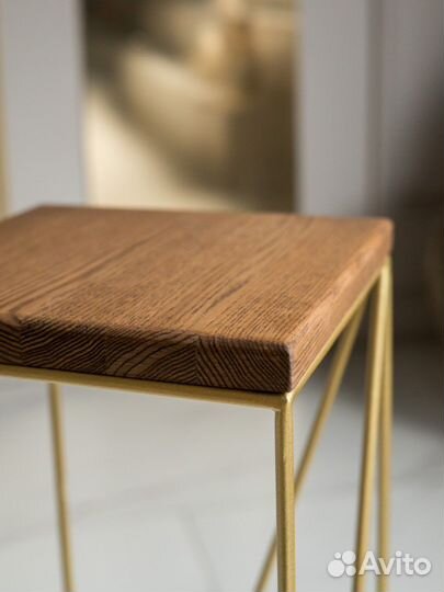 Напольные подставки для цветов