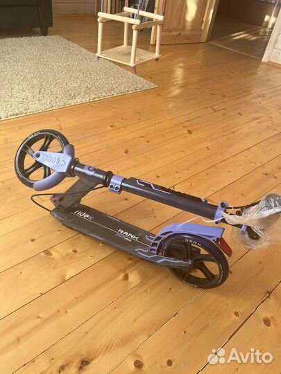 Самокат новый