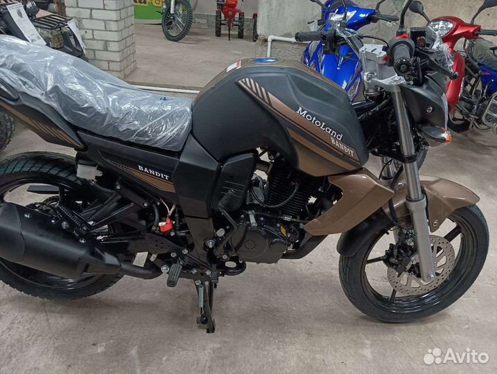 Мотоцикл Motoland bandit 250 коричневый