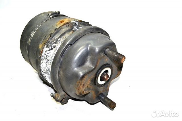 Энергоаккумулятор переднего моста volvo FH (01.12)