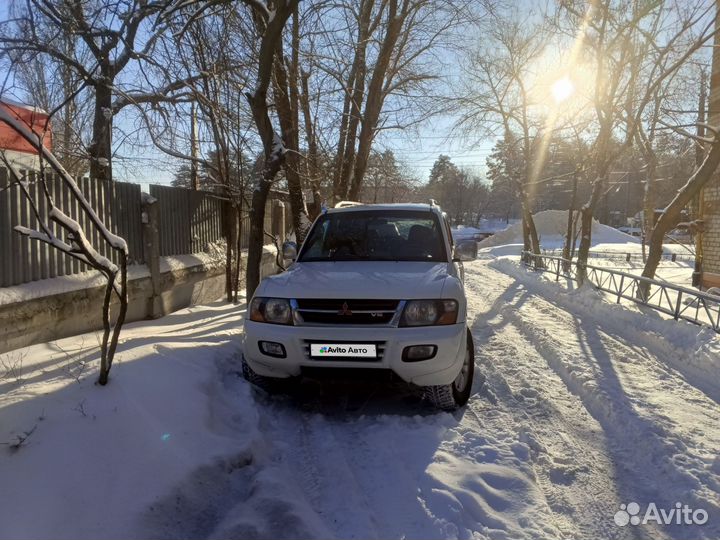 Mitsubishi Pajero 3.5 AT, 2000, 242 845 км