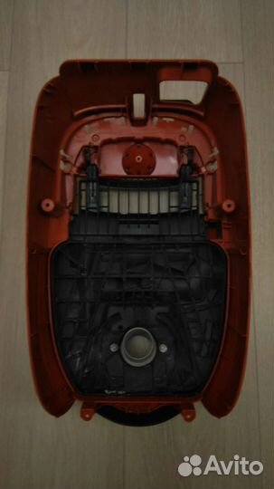 Пылесос Miele S5211на запчастивсе нутрошланг4мешка