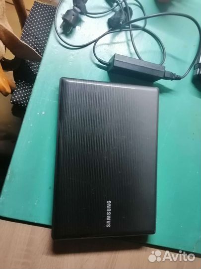 Samsung r425