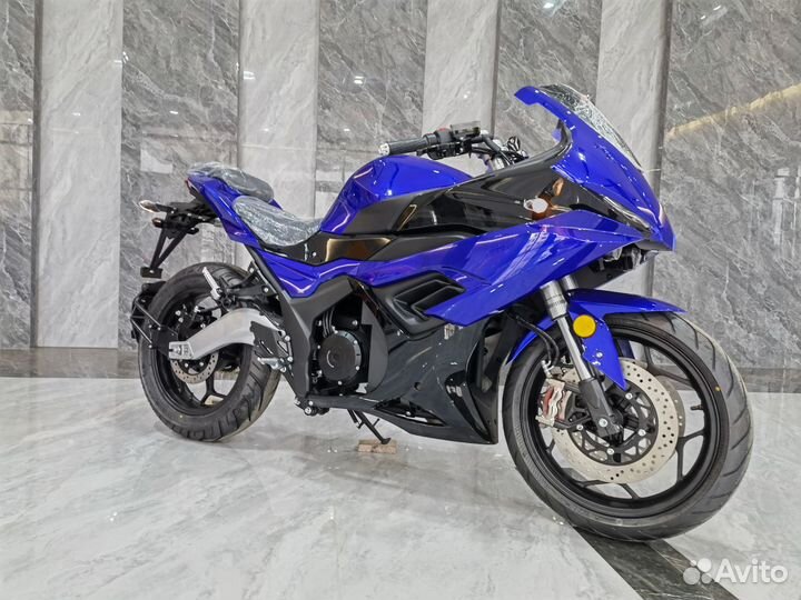 Электробайк BMW RR