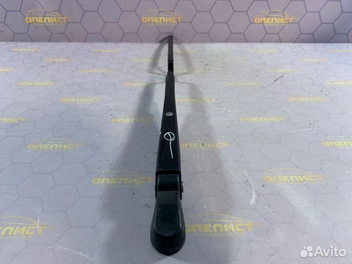 Щеткодержатель задний Opel Frontera A