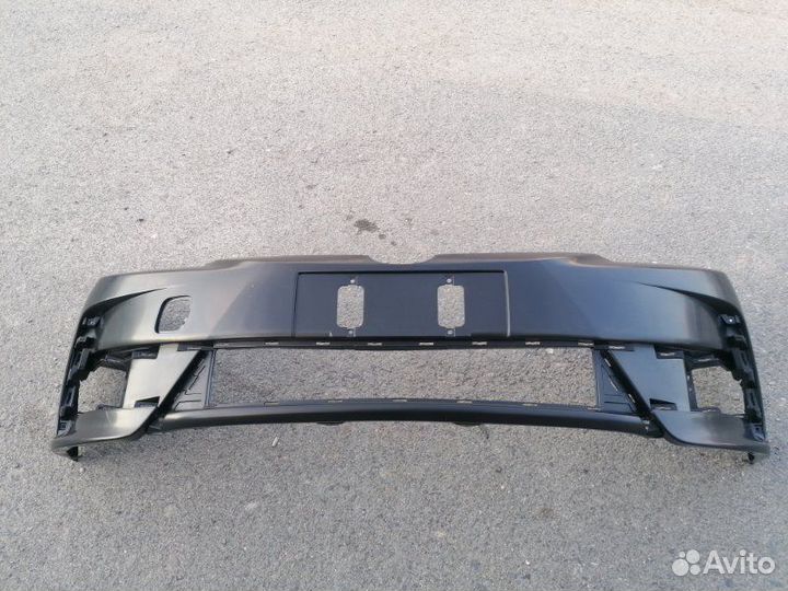 Бампер передний передний Toyota Corolla 180