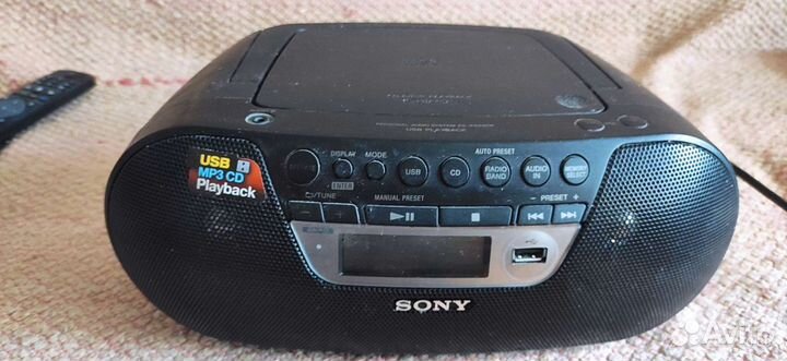 Магнитола CD sony