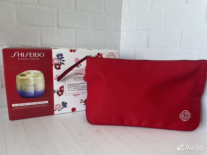Shiseido набор с лифтинг-кремом