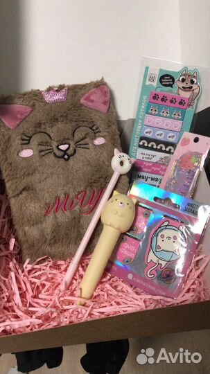 Бокс с милой канцелярией