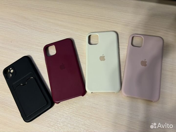 Чехлы на телефон iPhone 11