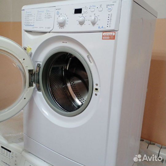 Стиральная машинка Indesit 6кг Гарантия 1 год дост