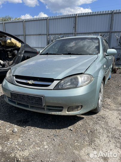 Chevrolet Lacetti хэтчбек 1.6 механика на запчасти