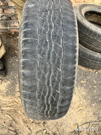 Bridgestone Dueler H/T 687 225/65 R17