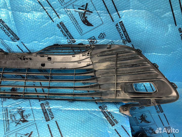 Решетка радиатора Toyota Camry 70 2018-21 Оригинал