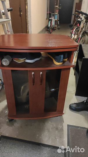 Тумба под телевизор бу