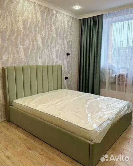 Кровать двуспальная