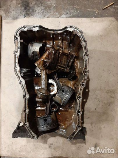 Рено Логан шатун,поршень