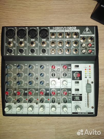 Микшерный пульт