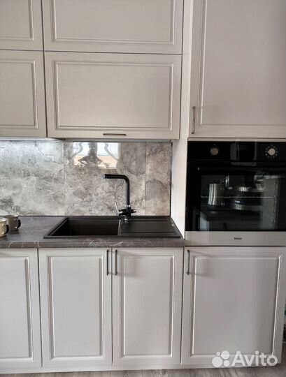 Кухонный гарнитур Параллельный в Потолок